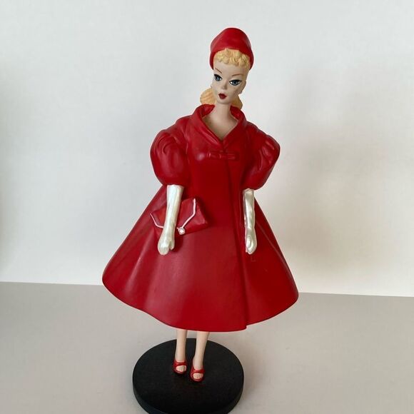 Vintage The Danbury Mint The Red Flare Barbie 1993 - Picture 5 of 5